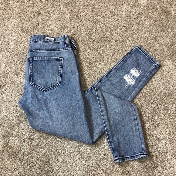 BRANDY MELVILLE Wrecked Mom DISTRESSED  JEAN - Picture 5 of 7